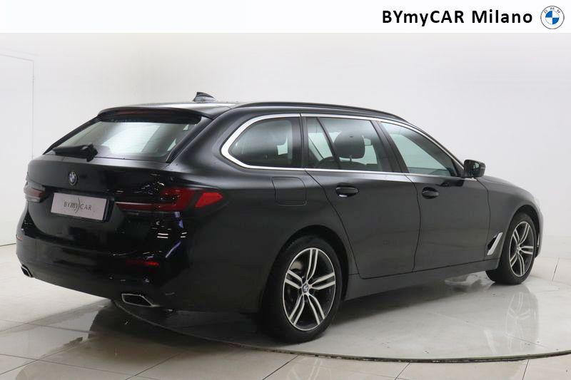 BMW Serie 5 520d Touring mhev 48V xdrive Business auto