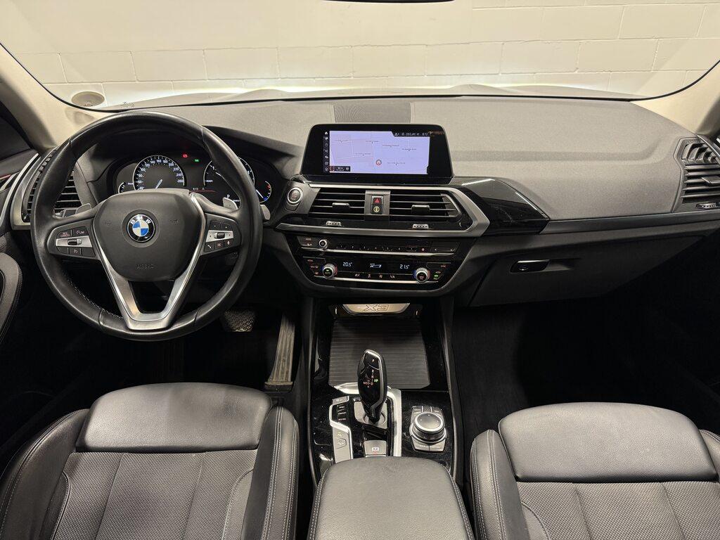 BMW X3 xdrive20d mhev 48V xLine auto
