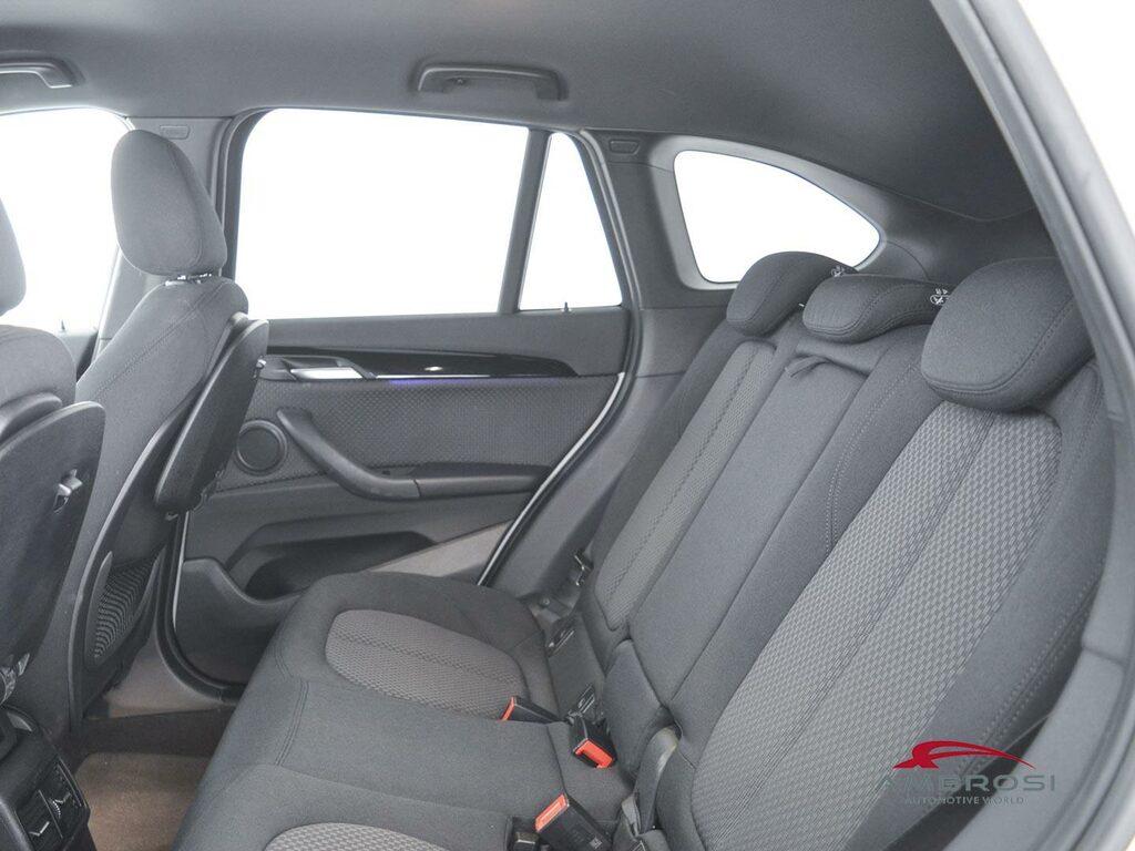 BMW X1 xdrive25e Business Advantage auto