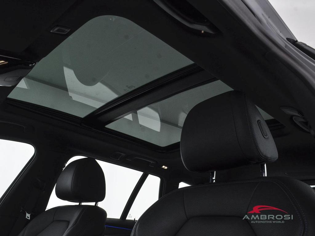 BMW Serie 5 520d Touring mhev Msport auto
