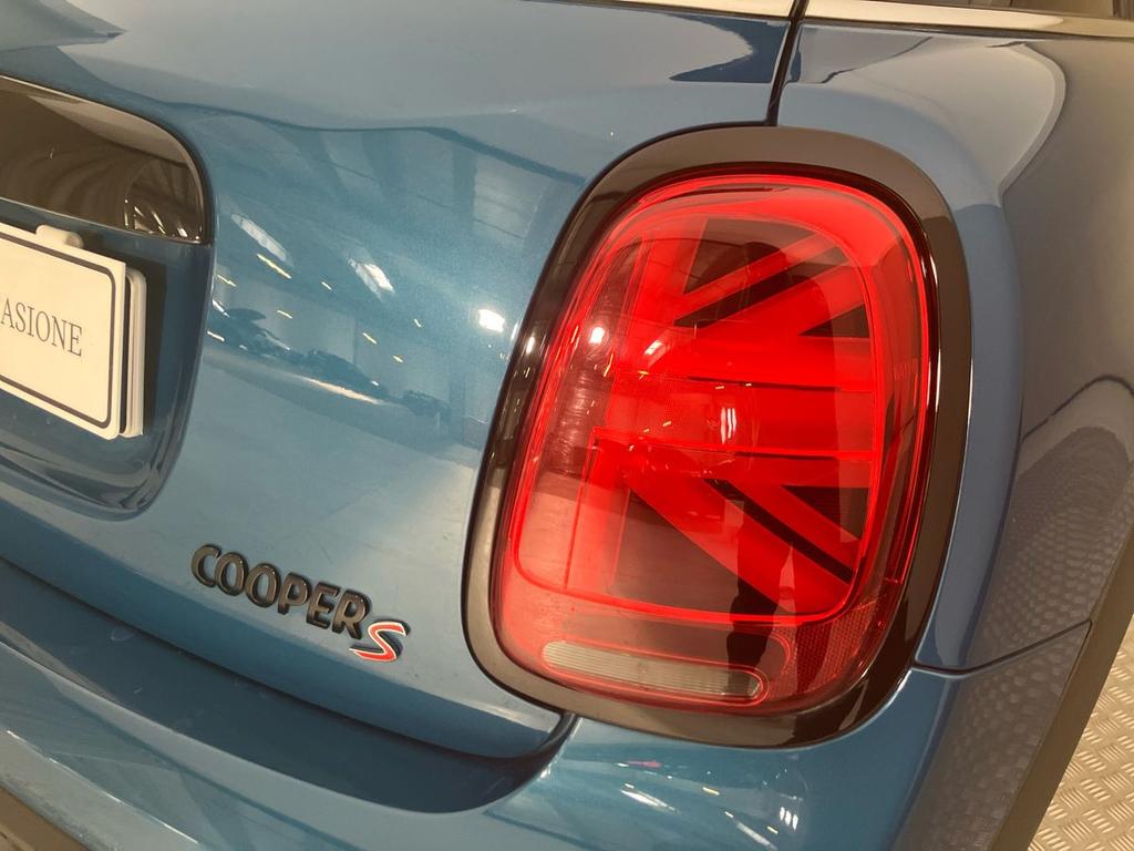 Mini Cooper S 2.0 TwinPower Turbo Cooper S Business DCT