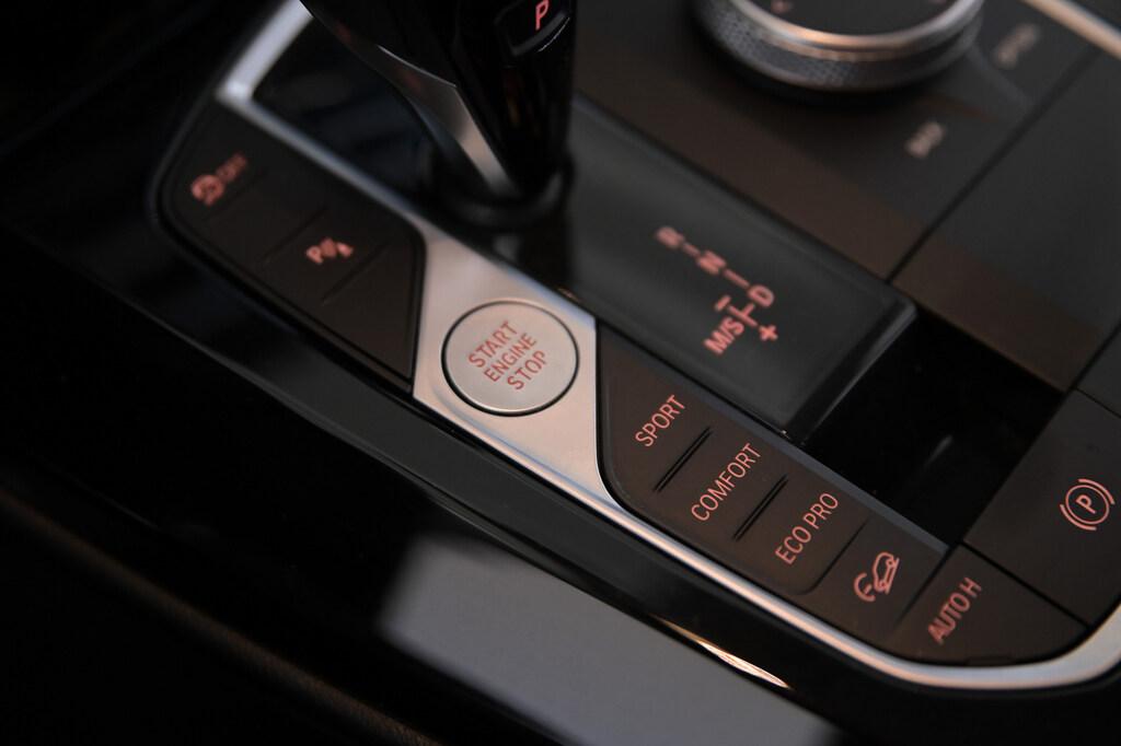 BMW X3 xdrive20d mhev 48V auto