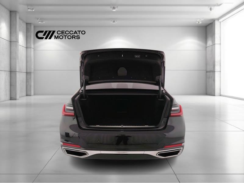 BMW Serie 7 730d mhev 48V xdrive auto
