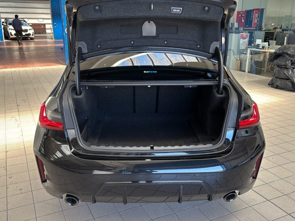 BMW Serie 3 320d mhev 48V xdrive M Sport Pro auto