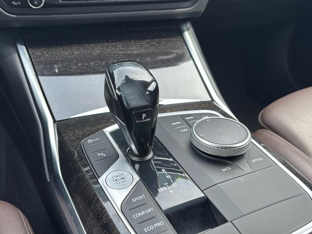 BMW Serie 3 320d Touring mhev 48V xdrive Luxury auto