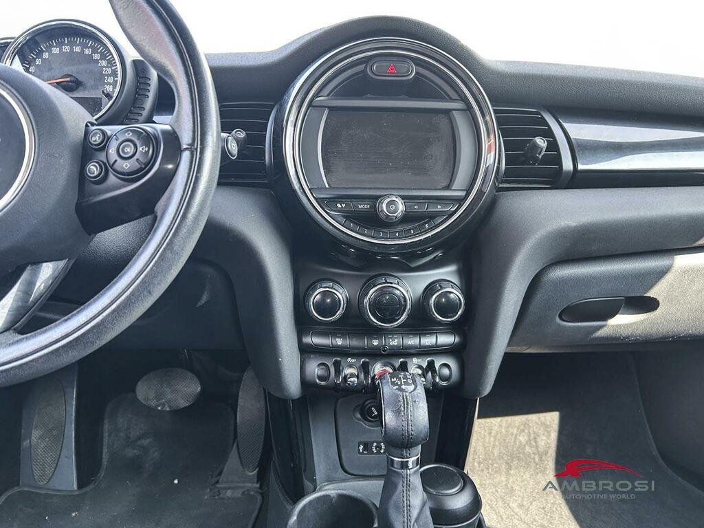 Mini Cooper D 1.5 D Cooper D Hype Auto