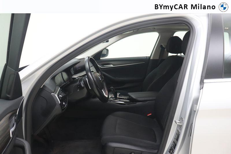 BMW Serie 5 540d Touring mhev 48V xdrive Business auto