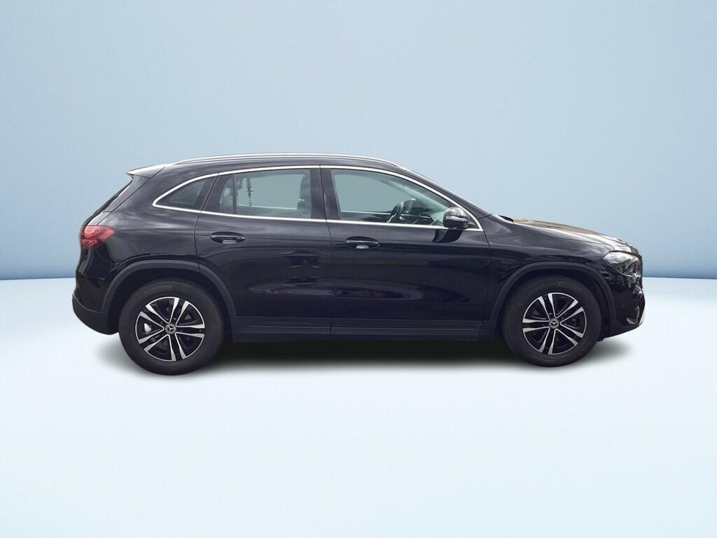 Mercedes GLA 180 d Progressive Advanced auto