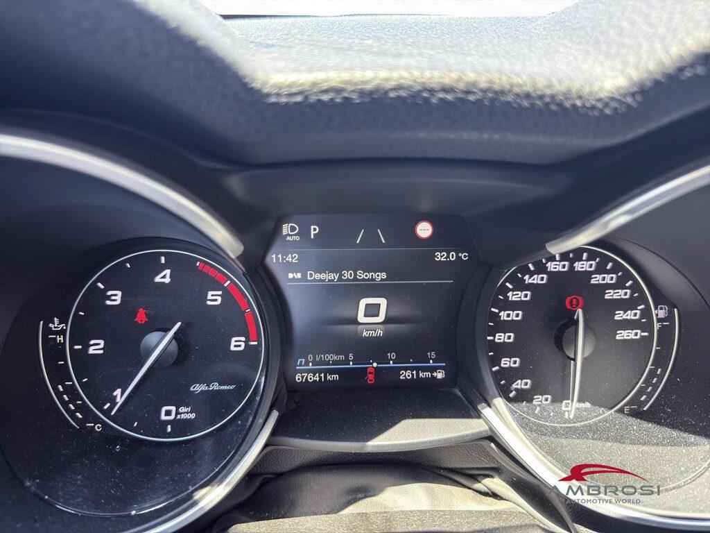Alfa Romeo Stelvio 2.2 t Sprint rwd 190cv auto