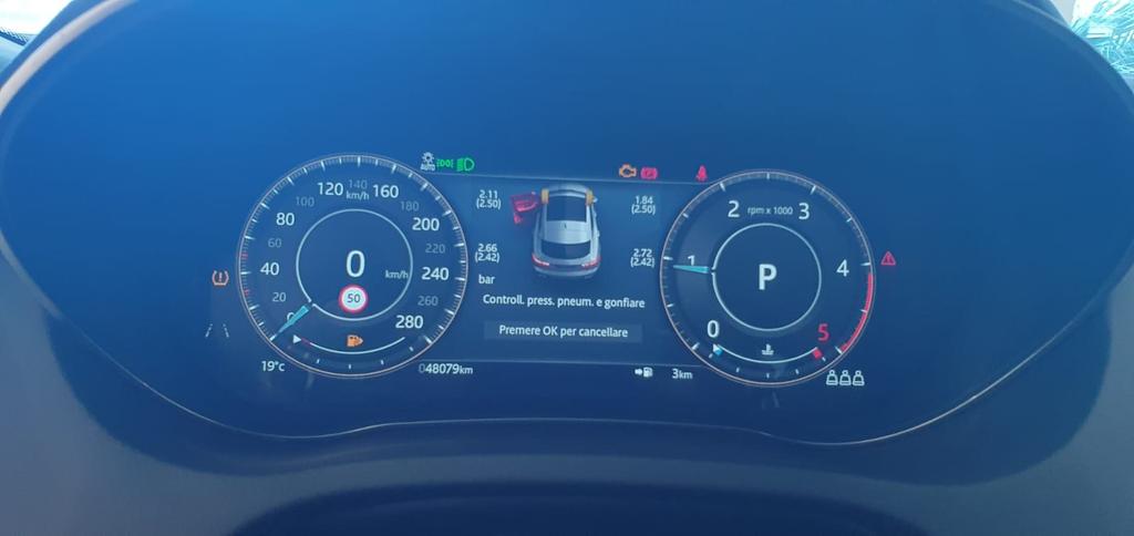 Jaguar E-Pace 2.0 D163 SE awd auto