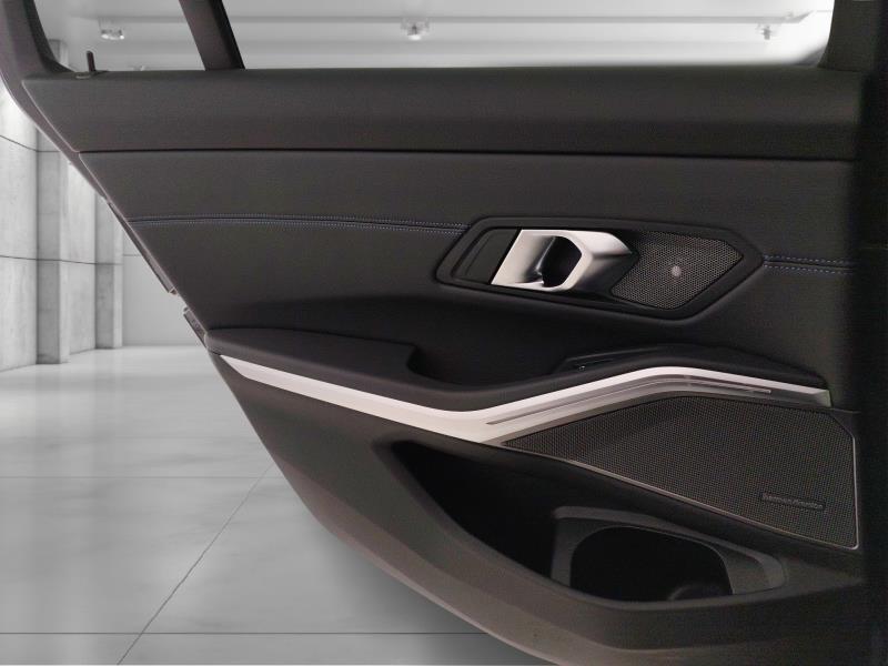 BMW Serie 3 330d Touring mhev 48V Msport xdrive auto