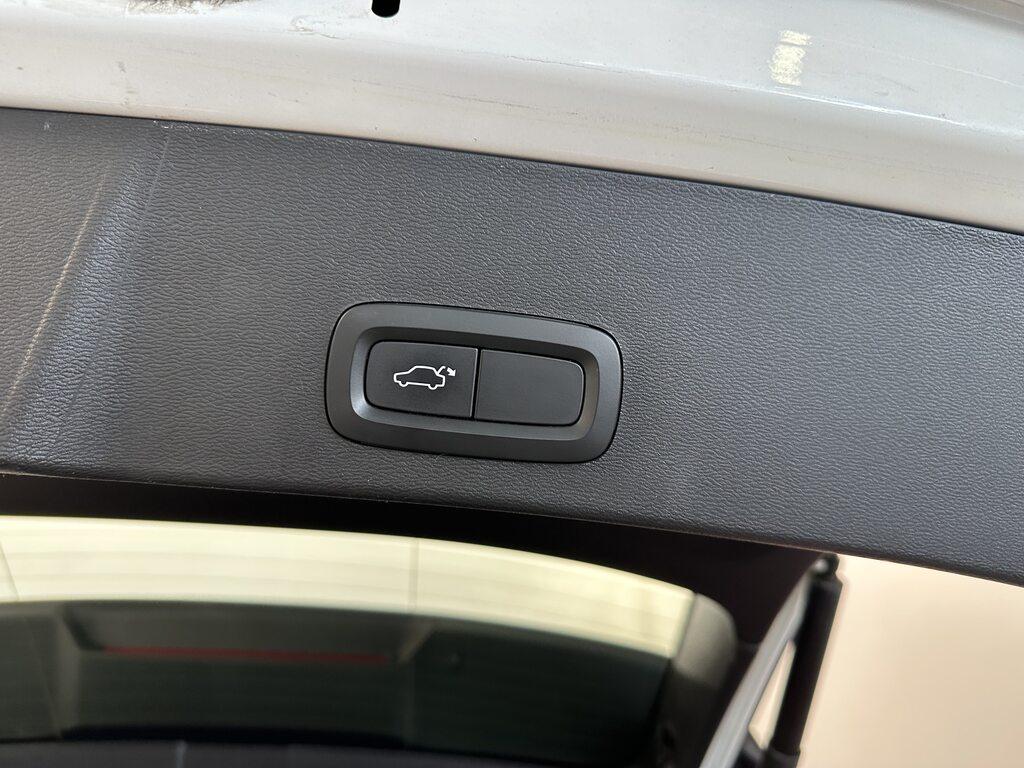 Volvo XC40 2.0 D4 awd geartronic