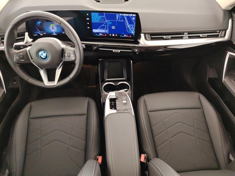 BMW iX1 edrive 20 X-Line
