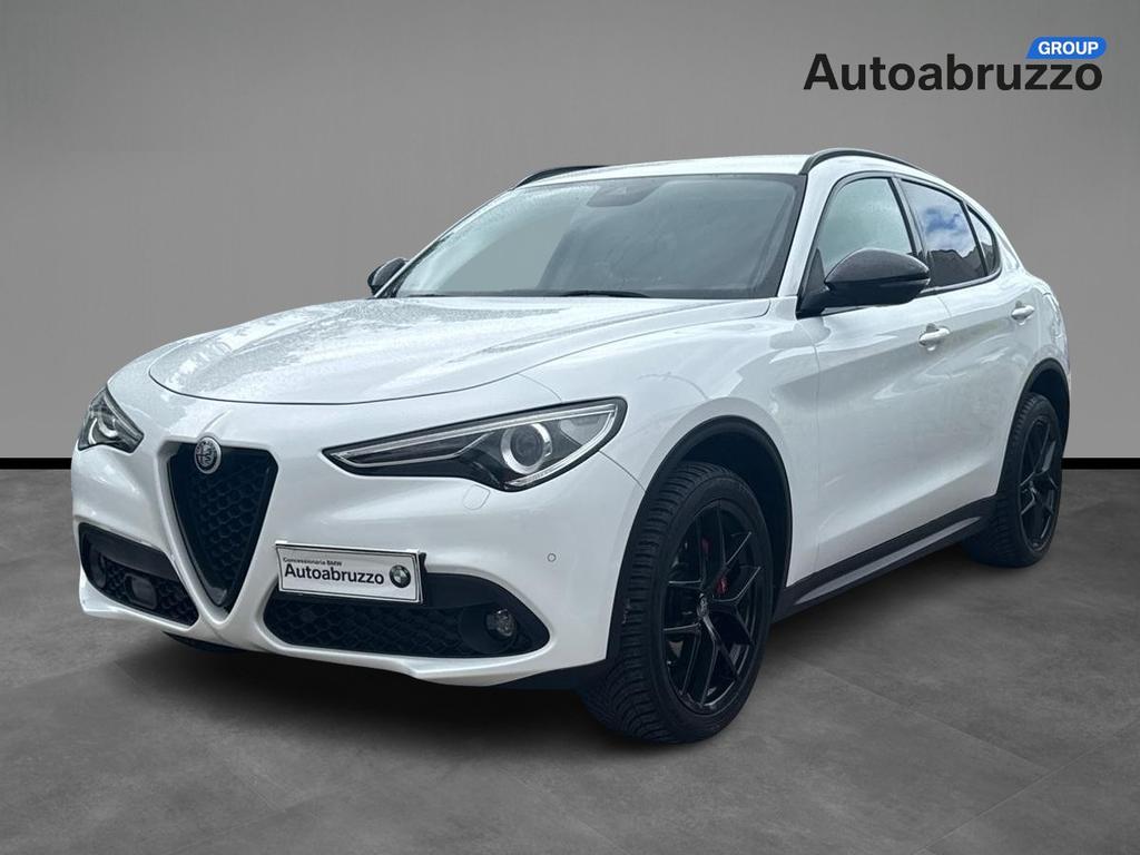 Alfa Romeo Stelvio 2.2 t B-Tech Q4 210cv auto