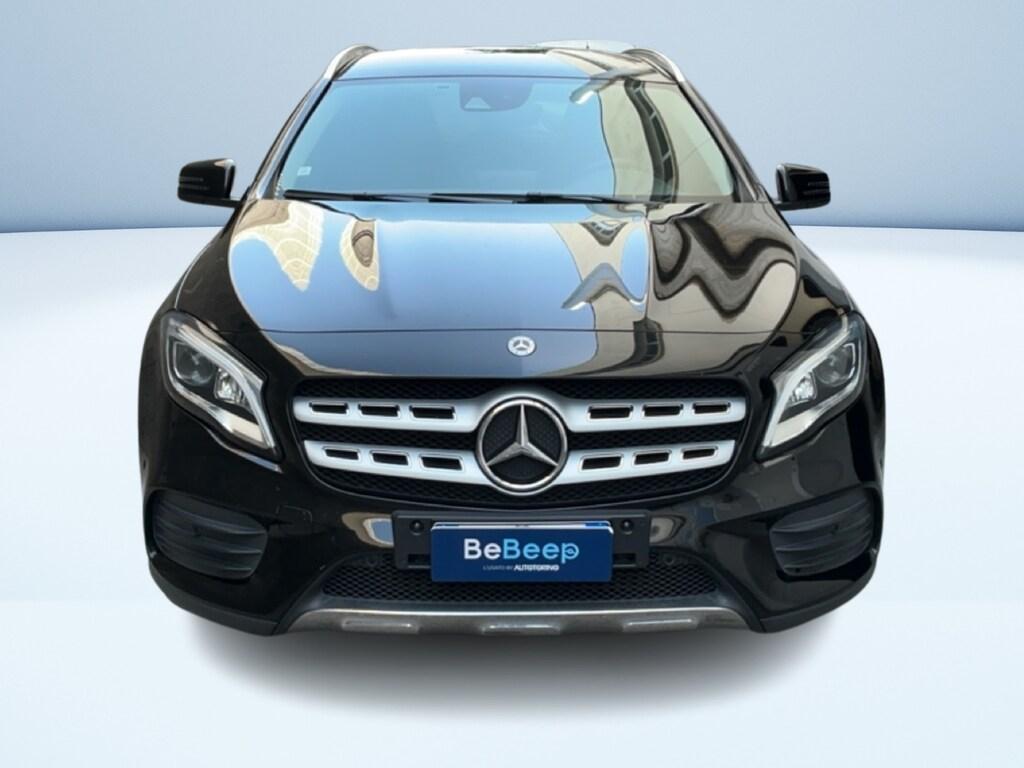 Mercedes GLA 180 Premium auto