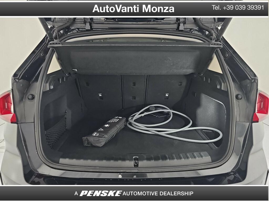 BMW iX1 edrive 20 X-Line