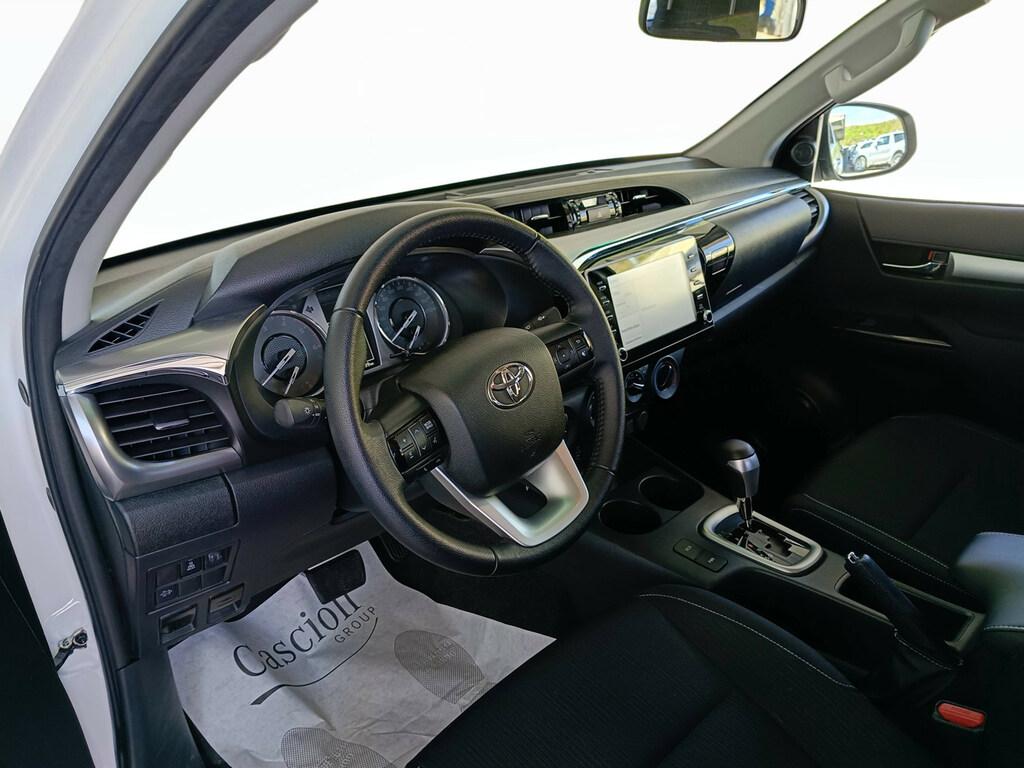 Toyota Hilux 2.4 d-4d extra cab Comfort 4wd