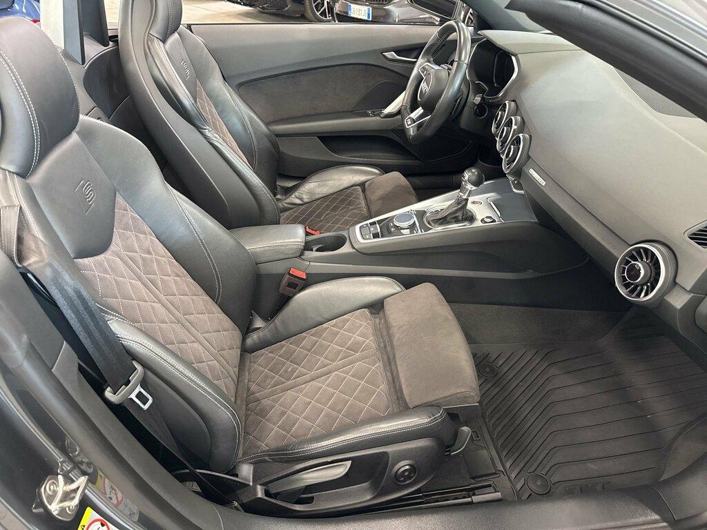 Audi TT Roadster 40 2.0 tfsi s-tronic