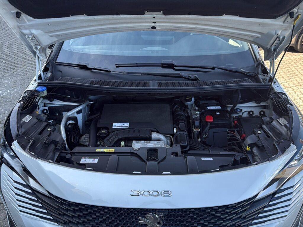 Peugeot 3008 1.2 puretech t. GT Pack s&s 130cv eat8