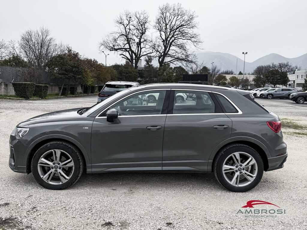 Audi Q3 35 2.0 tdi S Line Edition s-tronic