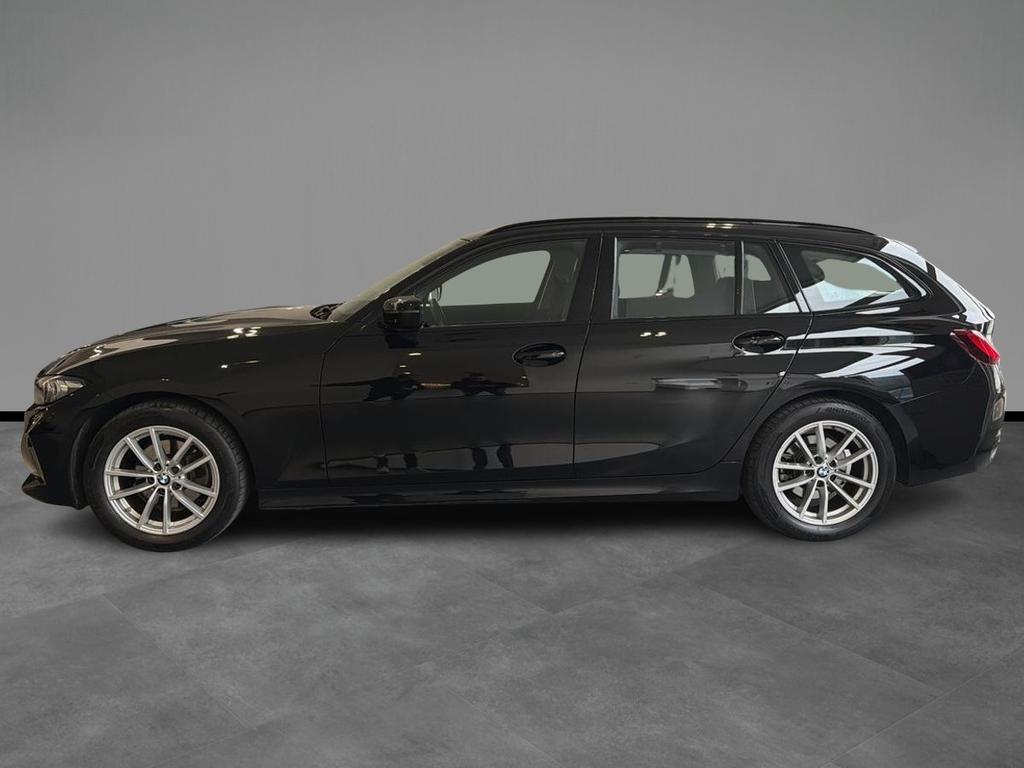 BMW Serie 3 320d Touring mhev 48V auto