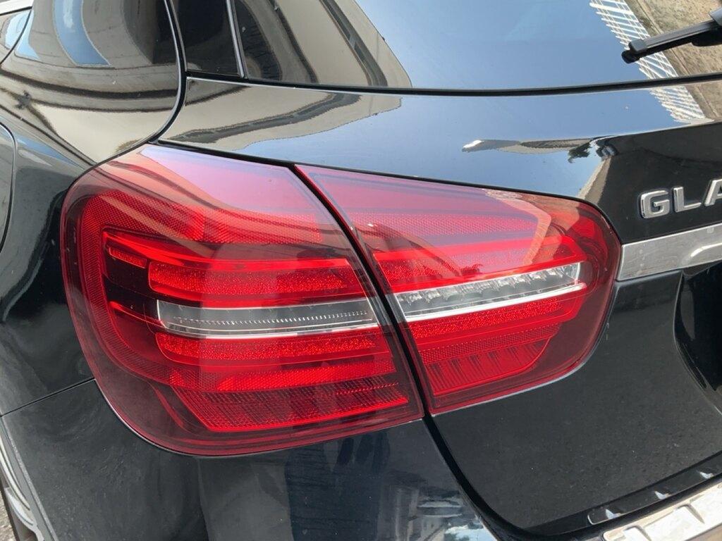 Mercedes GLA 180 Premium auto