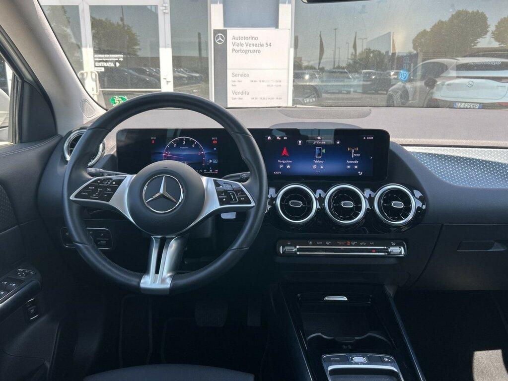 Mercedes GLA 180 d Progressive Advanced auto