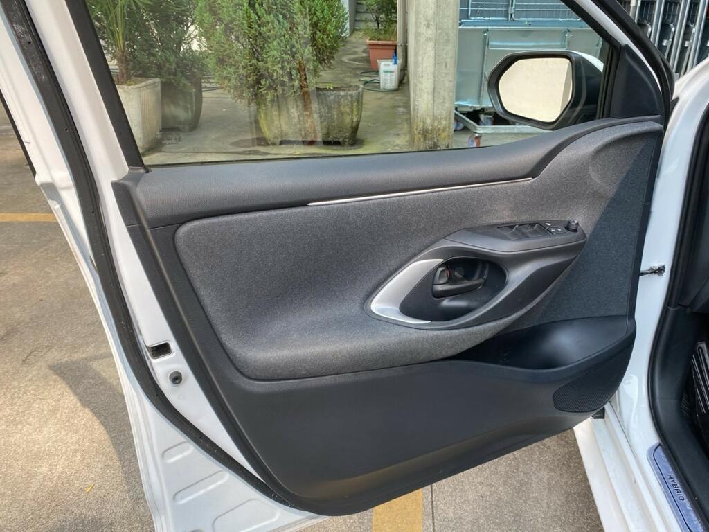 Toyota Yaris 1.5 hybrid Trend