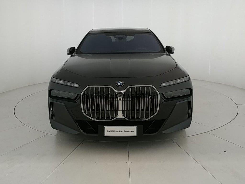 BMW Serie 7 i7 xdrive60 Msport