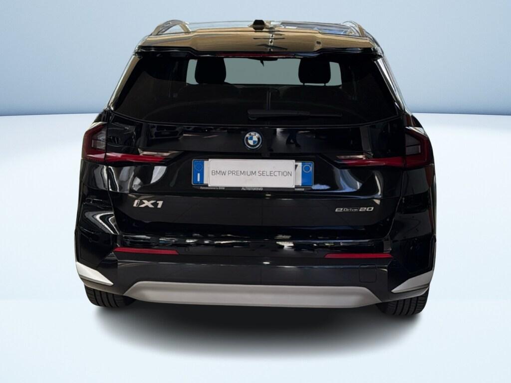 BMW iX1 edrive 20 Special Edition