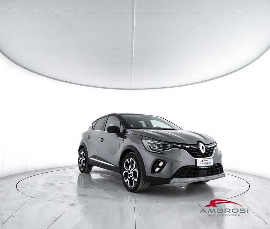 Renault Captur 1.6 E-Tech hybrid Techno Fast Track 145cv auto