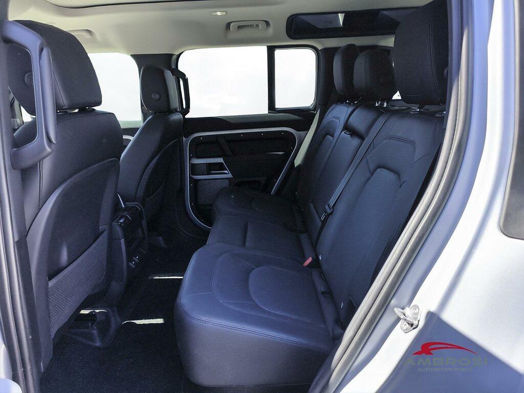 Land Rover Defender 110 3.0d i6 mhev X-Dynamic SE awd 250cv auto
