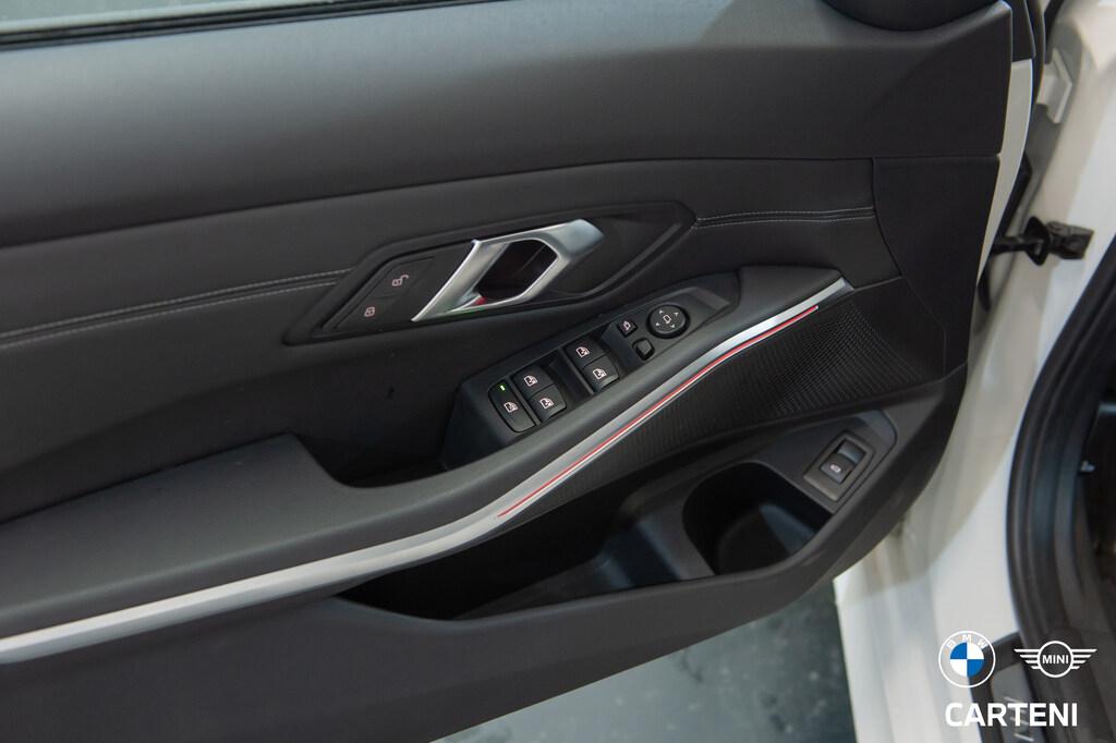 BMW Serie 3 320d Touring mhev 48V xdrive M Sport Pro auto