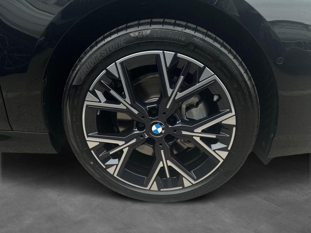 BMW Serie 1 120 48V MSport auto