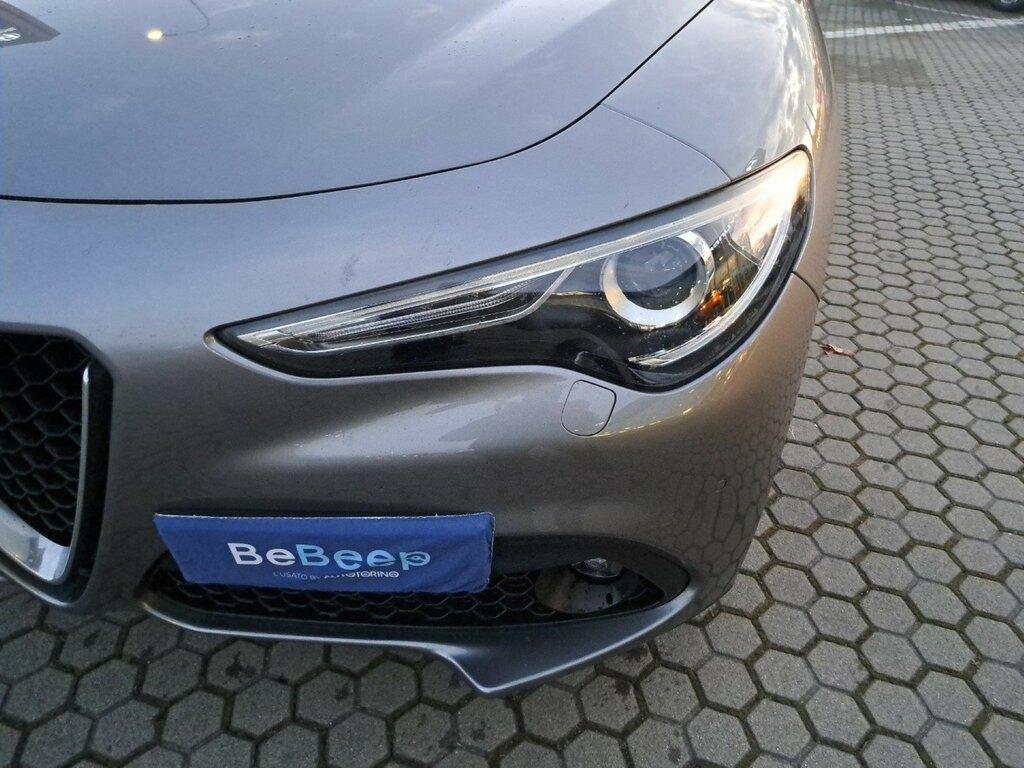 Alfa Romeo Stelvio 2.2 t Executive Q4 210cv auto my19