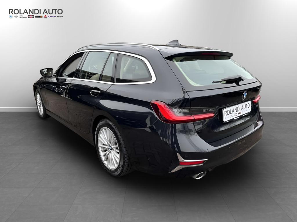 BMW Serie 3 320d Touring mhev 48V Luxury auto