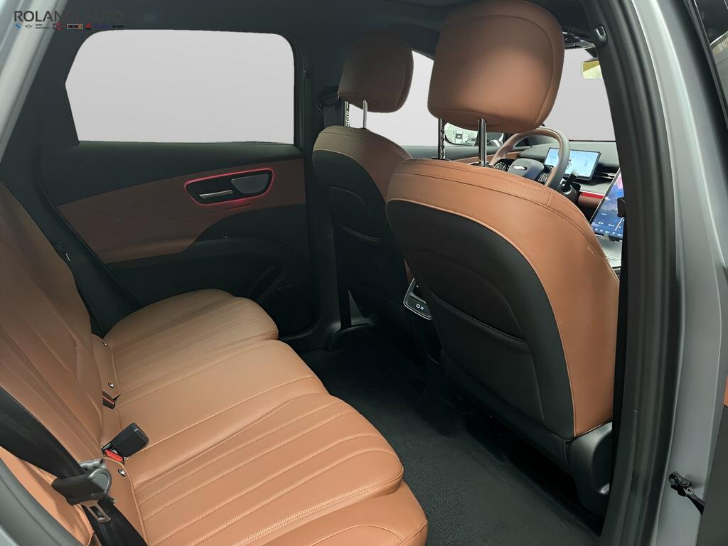 Lepas L8 1.5 tgdi phev Elegance
