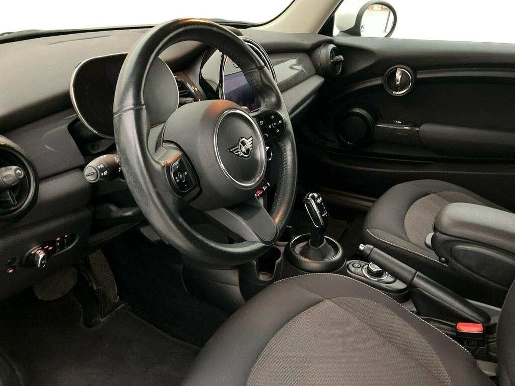 Mini Cooper 1.5 TwinPower Turbo Cooper Business DCT