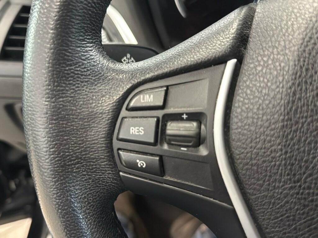 BMW Serie 1 116d Urban 5p