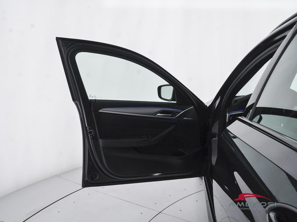 BMW Serie 5 520d Touring mhev Msport auto