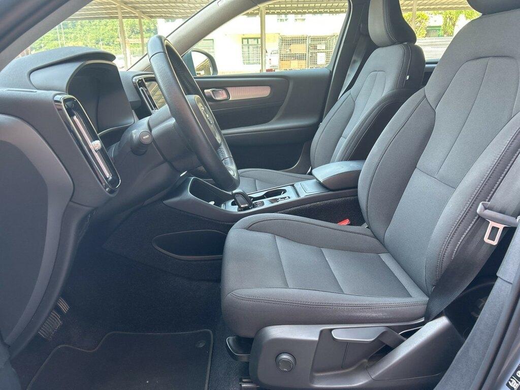 Volvo XC40 2.0 D3 Momentum Pro auto my21