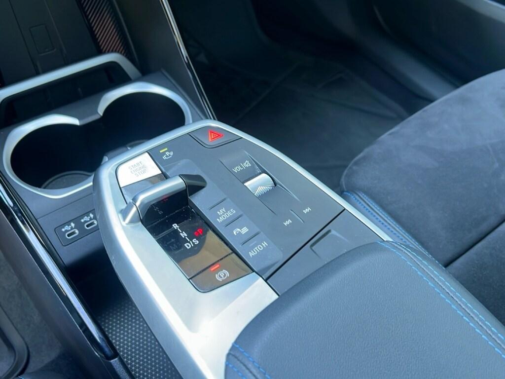 BMW X1 xdrive23i mhev 48V Msport auto