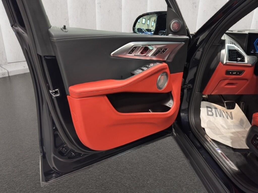 BMW XM 4.4 steptronic