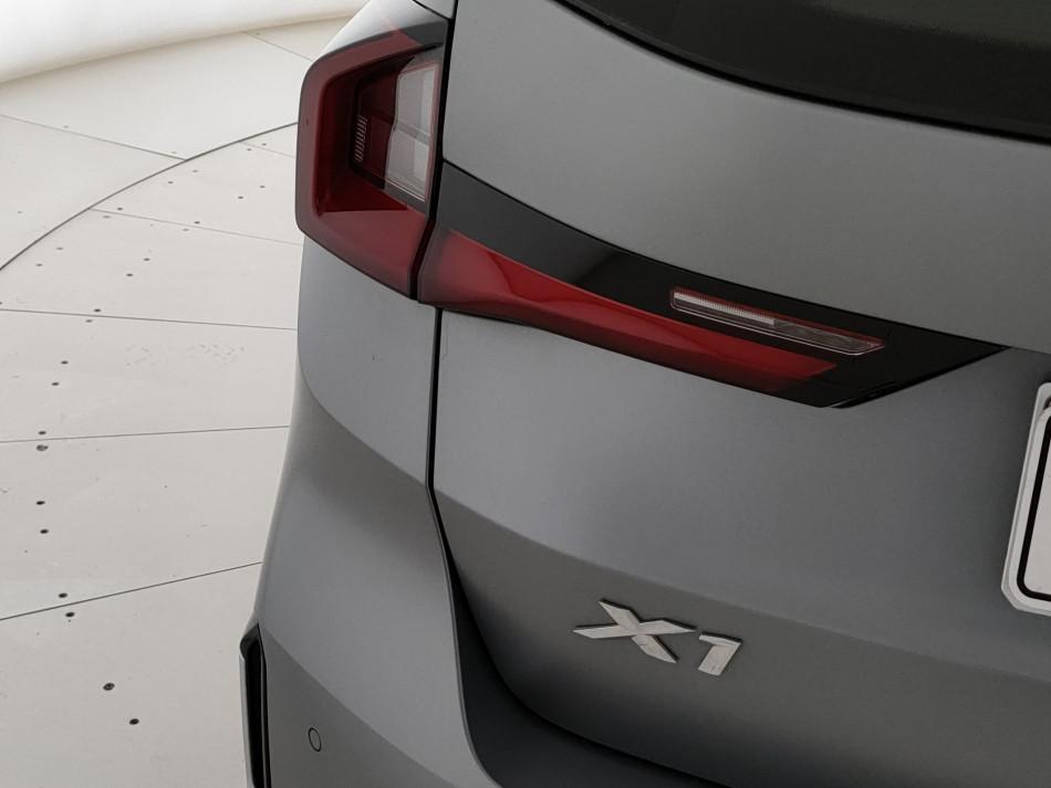 BMW X1 xdrive23d mhev 48V X-Line Edition Signature auto