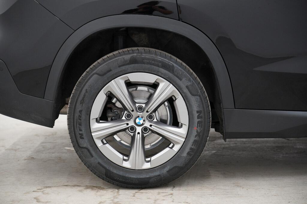 BMW X1 sdrive20i mhev 48V auto