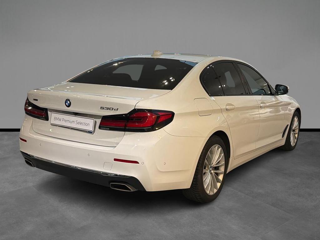 BMW Serie 5 530d mhev 48V xdrive Luxury auto
