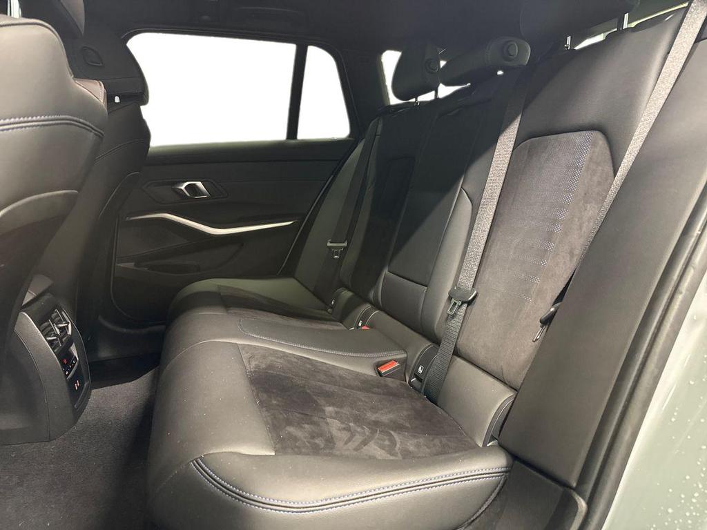 BMW Serie 3 320d Touring mhev 48V Msport xdrive auto
