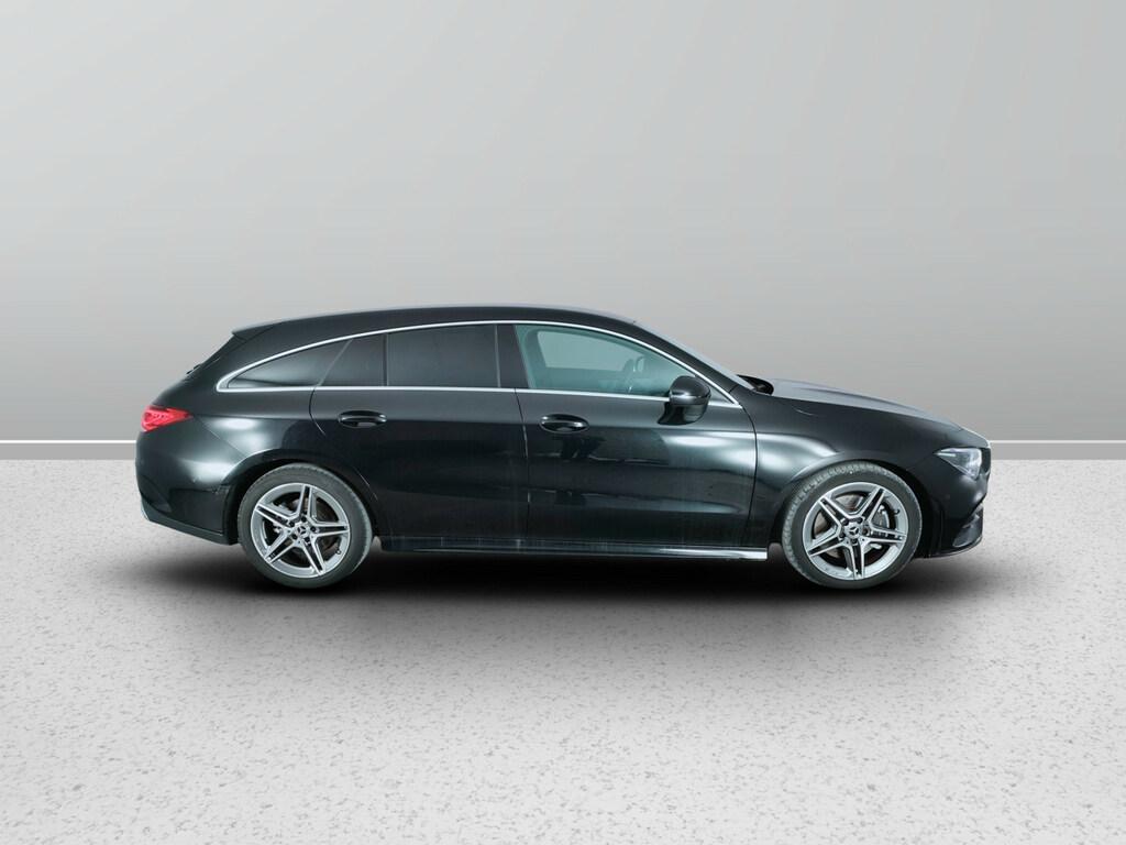 Mercedes CLA Shooting Brake 200 d Premium auto