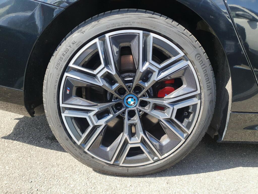 BMW i5 M i5 M60 M Sport Pro