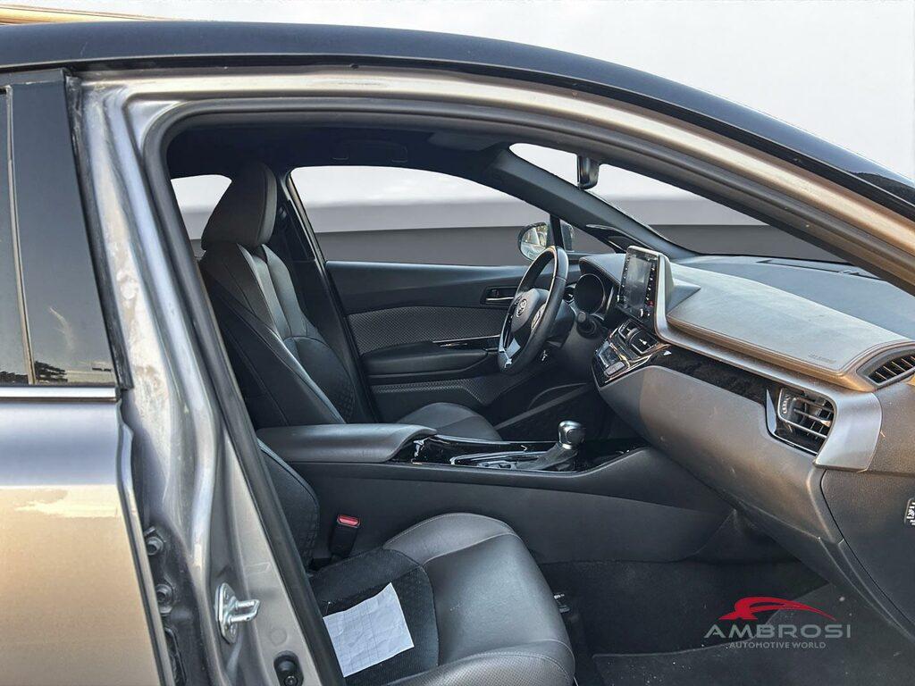 Toyota C-HR 2.0h Lounge e-cvt